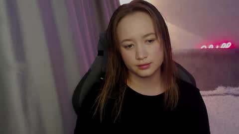 Snapshot of _lalune_ chatting on 09/25/25, 11:14 _lalune_ online show from 09/25/25, 11:14