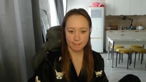 _lalune_ online show from 03/19/26, 06:39