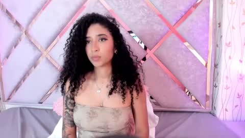 Snapshot of _lanna_jhonson_ chatting on 01/16/25, 05:33 Lanna online show from 01/16/25, 05:33