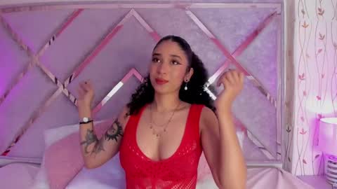 Snapshot of _lanna_jhonson_ chatting on 02/24/25, 12:52 Lanna online show from 02/24/25, 12:52