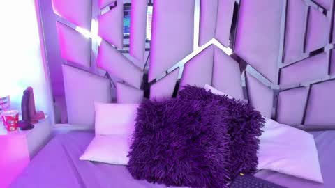 Snapshot of _lanna_jhonson_ chatting on 03/11/25, 02:18 Lanna online show from 03/11/25, 02:18