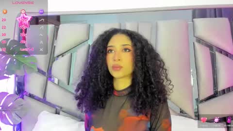 Snapshot of _lanna_jhonson_ chatting on 03/24/26, 11:04 Lanna online show from 03/24/26, 11:04