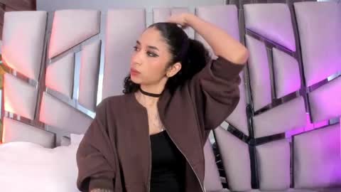 Snapshot of _lanna_jhonson_ chatting on 04/16/26, 11:44 Lanna online show from 04/16/26, 11:44