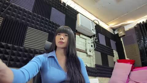 lexie online show from 02/05/26, 04:17