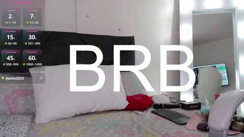 Snapshot of _lili_rose chatting on 02/09/25, 12:28 Lili online show from 02/09/25, 12:28