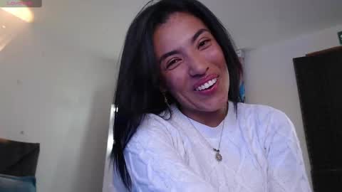 Snapshot of _lili_rose chatting on 03/11/25, 10:09 Lili online show from 03/11/25, 10:09