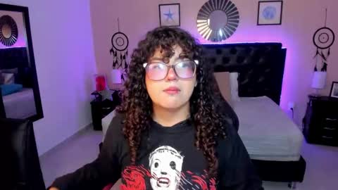 Snapshot of _lilly_miller chatting on 03/21/26, 04:39 Liily online show from 03/21/26, 04:39