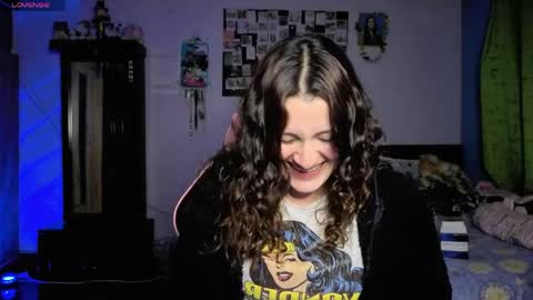 Snapshot of _lindasy_ chatting on 03/31/26, 02:46 Lindasy online show from 03/31/26, 02:46