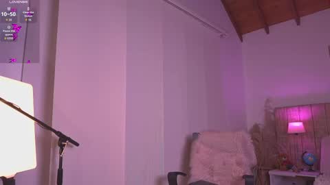 Snapshot of _lissana_scott chatting on 09/19/25, 08:53 Lissana online show from 09/19/25, 08:53