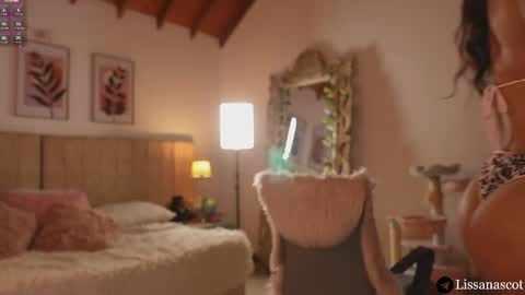 Lissana online show from 04/15/26, 07:58