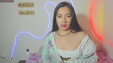 Snapshot of _litle_mily_ chatting on 09/24/25, 12:14 Mily online show from 09/24/25, 12:14