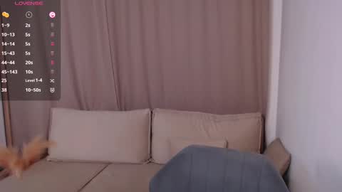 Amelia                        online show from 03/04/25, 09:11