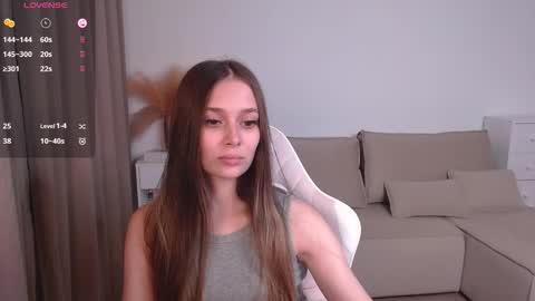 Amelia                        online show from 09/30/25, 09:09