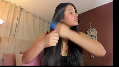 Ivy 3 online show from 01/06/26, 09:18