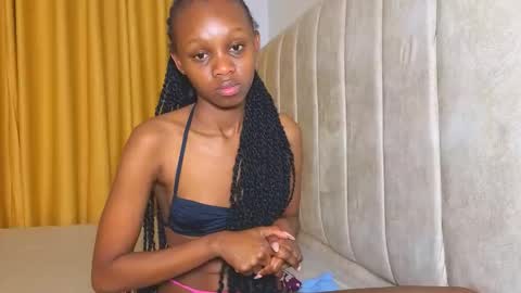 Littlevenus online show from 11/09/25, 12:20