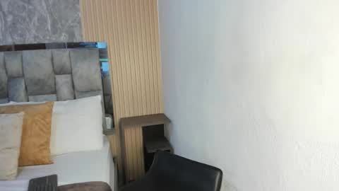 _liv__ online show from 03/04/26, 05:08