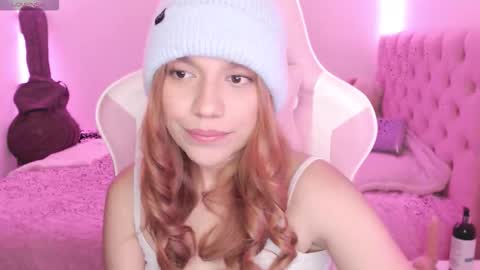 Snapshot of _lloou_ chatting on 12/18/25, 12:27 Sofia 3 online show from 12/18/25, 12:27