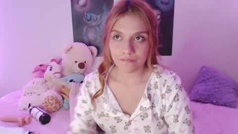 Sofia 3 online show from 05/29/26, 01:03