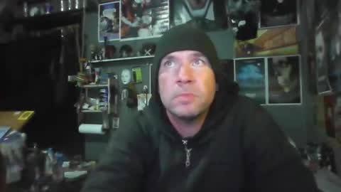 That guy online show from 12/16/25, 11:21