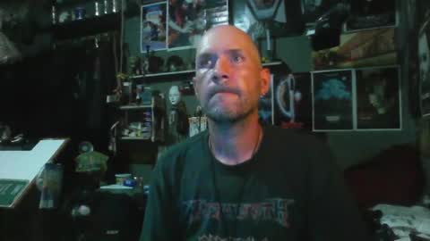 That guy online show from 07/01/26, 04:14