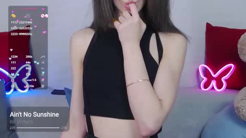 Snapshot of _lorik chatting on 02/04/25, 10:45 online show from 02/04/25, 10:45