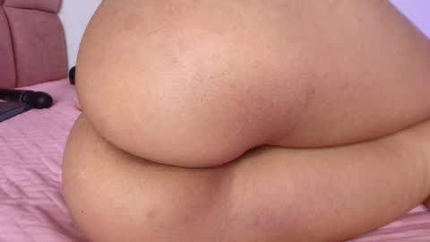 Lorrayne online show from 03/12/25, 06:00