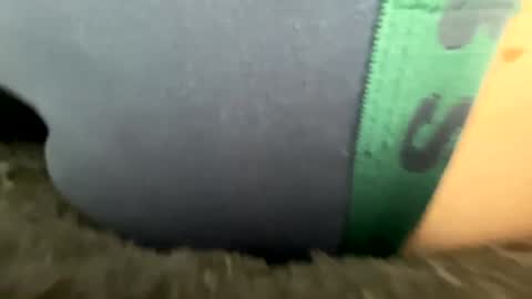 Snapshot of _love_pussy chatting on 02/02/25, 10:28 Love huge buttplug up my ass online show from 02/02/25, 10:28