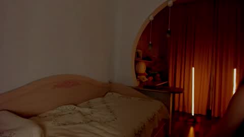 Alice online show from 02/21/25, 10:48