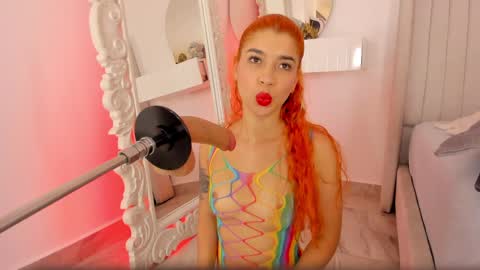Mia  online show from 06/02/26, 03:30