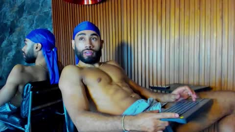 _luca_flame online show from 09/25/25, 12:31