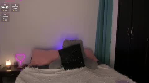 Snapshot of _lucianapalmer chatting on 03/28/26, 12:49 online show from 03/28/26, 12:49