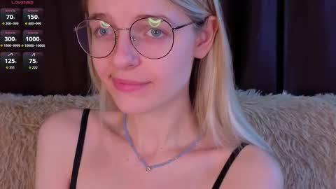 Snapshot of _luckybet_ chatting on 12/01/25, 09:42 Monica online show from 12/01/25, 09:42