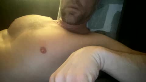 Snapshot of _lululeo_ chatting on 01/06/26, 03:54 _lululeo_ online show from 01/06/26, 03:54