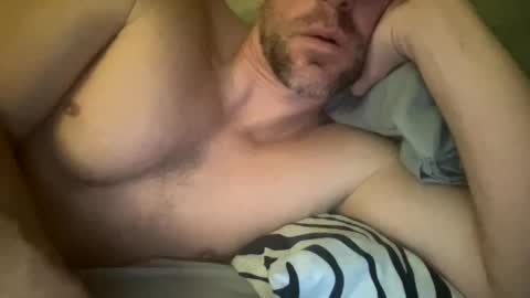 Snapshot of _lululeo_ chatting on 03/02/26, 05:19 _lululeo_ online show from 03/02/26, 05:19