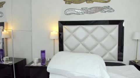  luna  sweet  online show from 03/06/25, 06:52