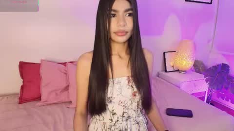Snapshot of _lunacute_ chatting on 06/25/26, 11:59 Luna online show from 06/25/26, 11:59