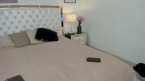 Snapshot of _lunacute_ chatting on 06/30/26, 04:35 Luna online show from 06/30/26, 04:35