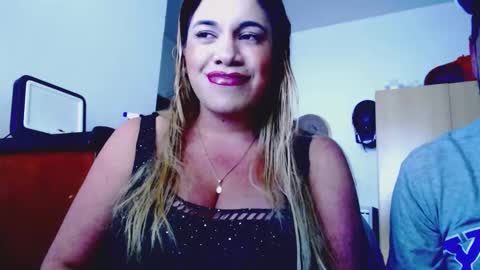 _lunagold_ online show from 03/01/26, 08:22