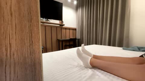 Snapshot of _lustyles_ chatting on 03/08/26, 04:00 _lustyles_ online show from 03/08/26, 04:00