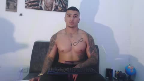 STIVEN online show from 02/26/25, 04:25