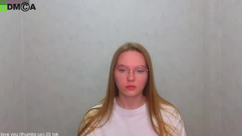 Welcome guys  Pleasure to see you all here  My name is Lysafeta and MichaelaTip menu is active Private is open  online show from 05/25/26, 09:04