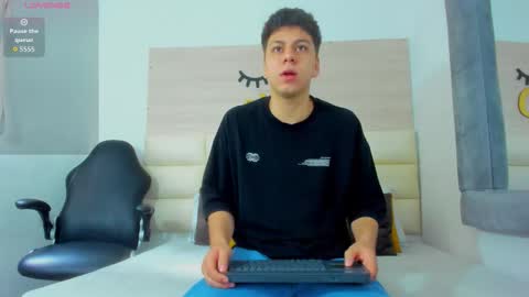 _maaf online show from 10/28/25, 01:36