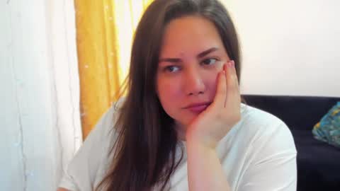 Snapshot of _madalexa_ chatting on 06/16/26, 04:37 Alexa online show from 06/16/26, 04:37