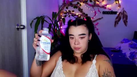 Snapshot of _marcela_wi chatting on 06/25/26, 10:58 Marce online show from 06/25/26, 10:58