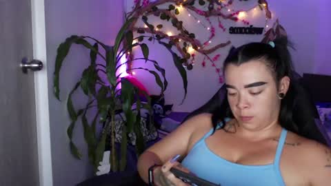 Snapshot of _marcela_wi chatting on 07/02/26, 11:55 Marce online show from 07/02/26, 11:55