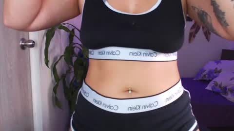 Snapshot of _marcela_wi chatting on 07/06/26, 09:39 Marce online show from 07/06/26, 09:39