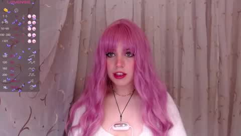 Kira online show from 12/14/24, 11:07