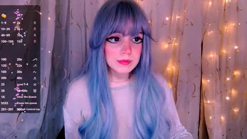 Kira online show from 09/30/25, 08:30