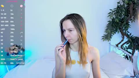 Scarlett online show from 03/09/26, 10:08