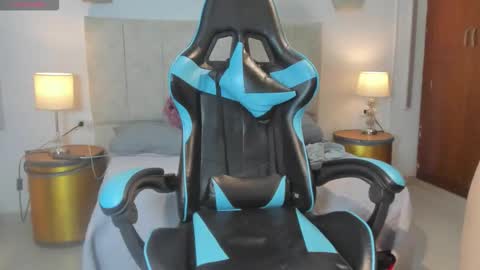 Maria online show from 12/04/25, 10:07